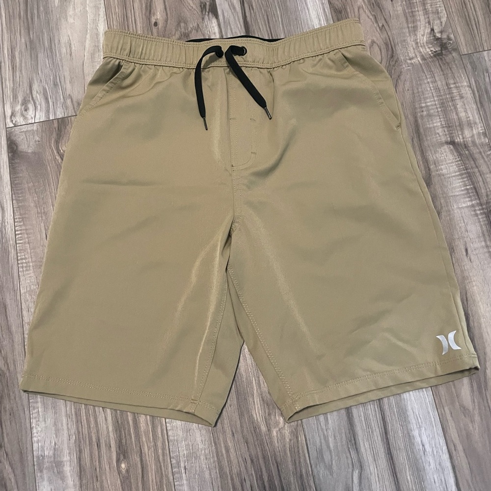 Hurley Big Kids Khaki Shorts (18/20)
